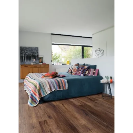 SPC ламинат Noventis Spirit CL Canyon Brown SPC ламинат Noventis Spirit CL Canyon Brown фото в интерьере